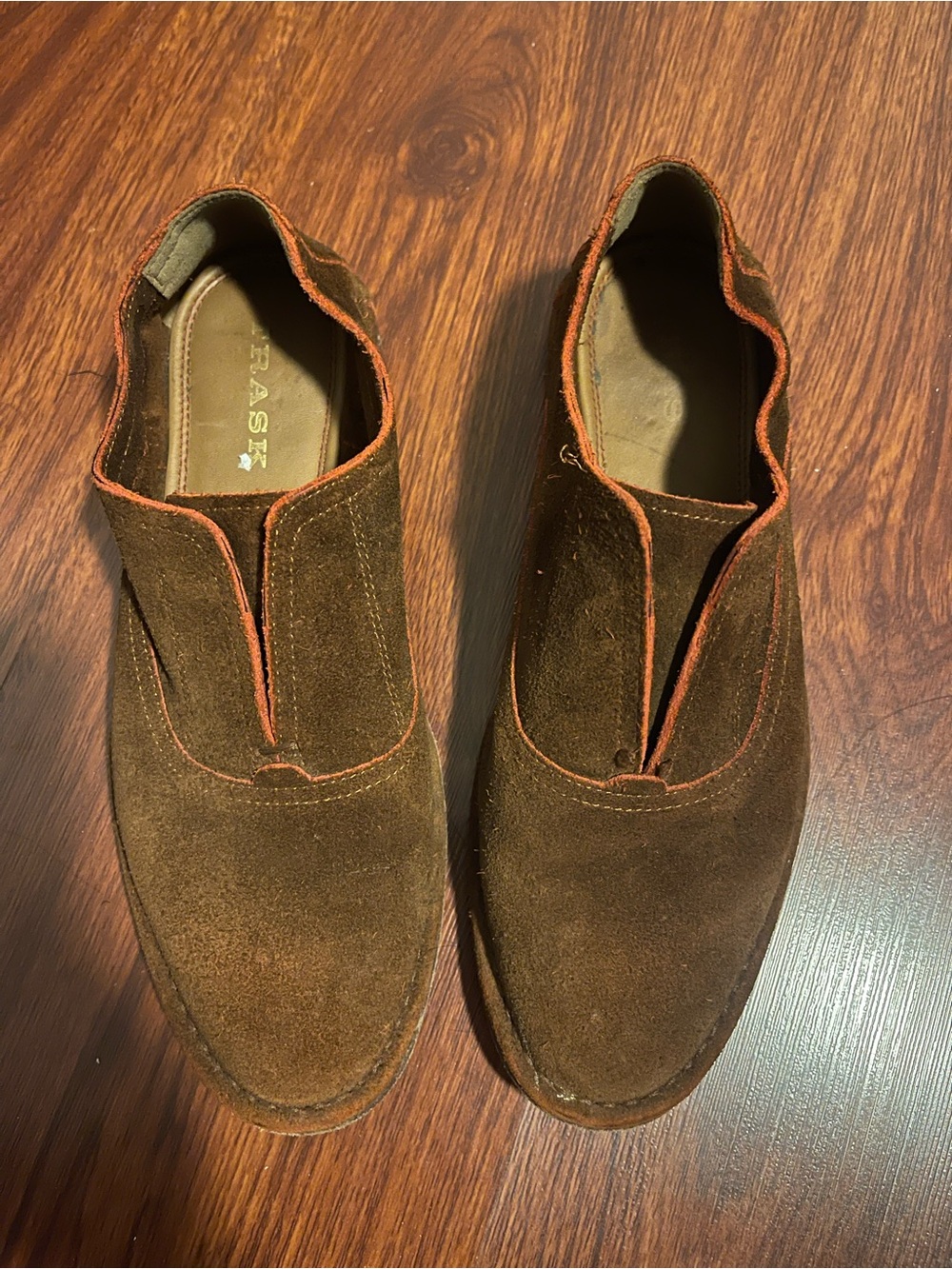 Trask Womens Avery Brick Suede Brown Loafers Shoes Slip On Size 8